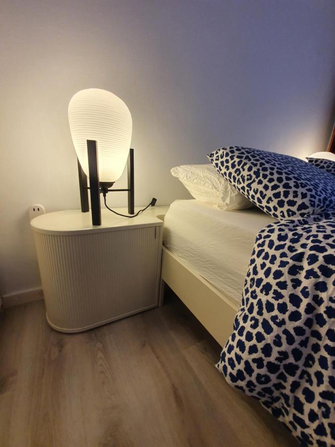 Cosy Corner In Quiet Suburb - All Cars Allowed 安特卫普 外观 照片