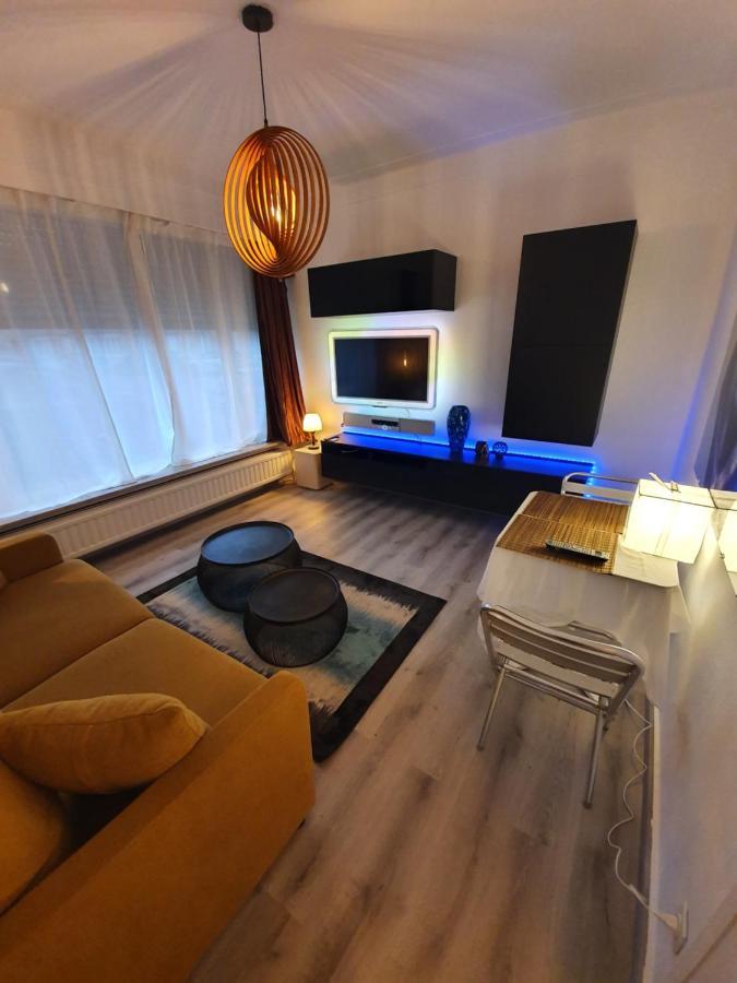Cosy Corner In Quiet Suburb - All Cars Allowed 安特卫普 外观 照片